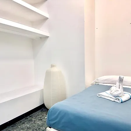 Apartment Dimora Sottoripa 49 Di Fronte Acquario - Genovabb It *